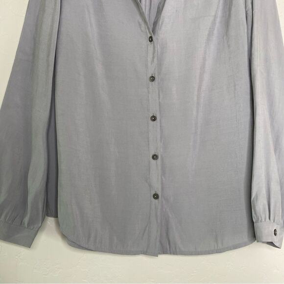 Chico's Gray Soft Button Up Blouse 2 Large - Picture 4 of 10